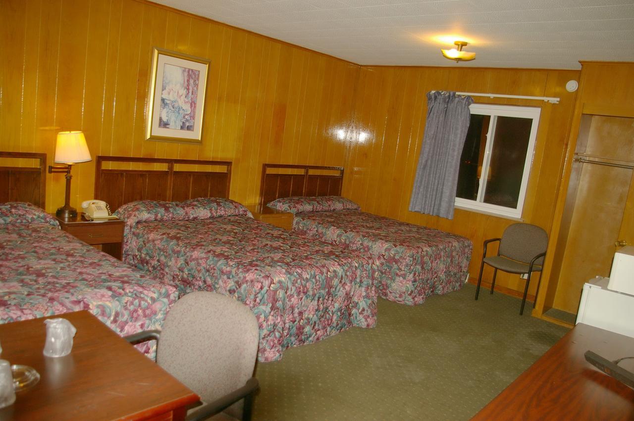 Kenwood Motel Kenton Екстер'єр фото