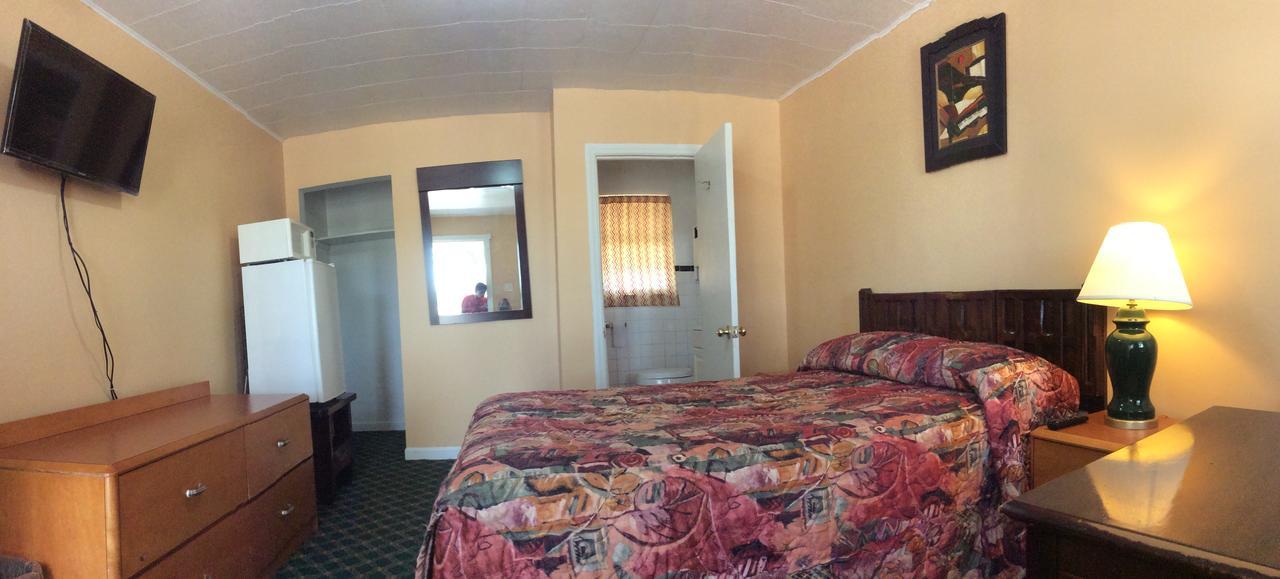 Kenwood Motel Kenton Екстер'єр фото
